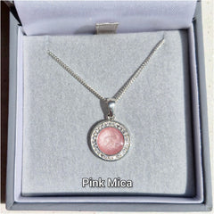 Halo round pendant