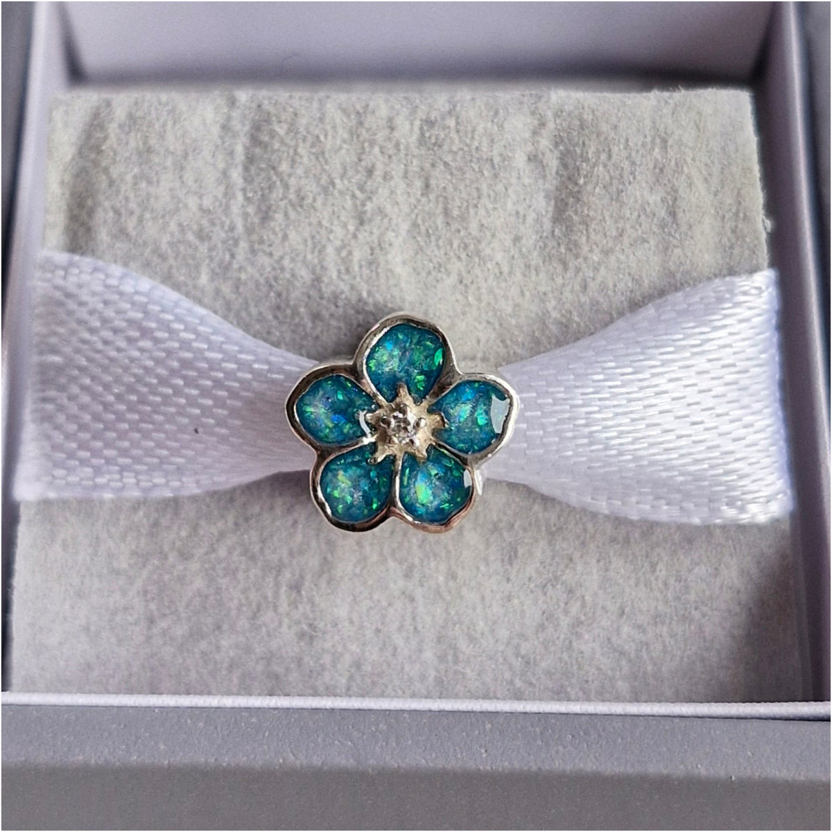 Forget-me-not charm (new design)