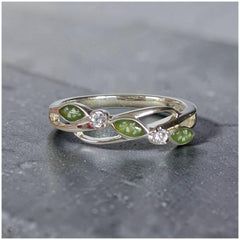 Eternal vine ring