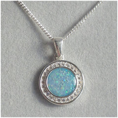 Halo round pendant