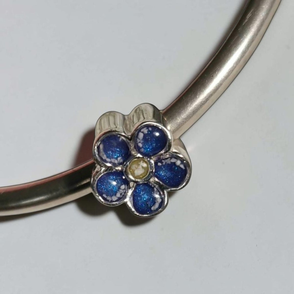 Flower charm
