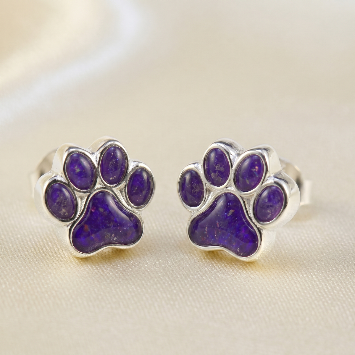 Pawprint Stud earrings