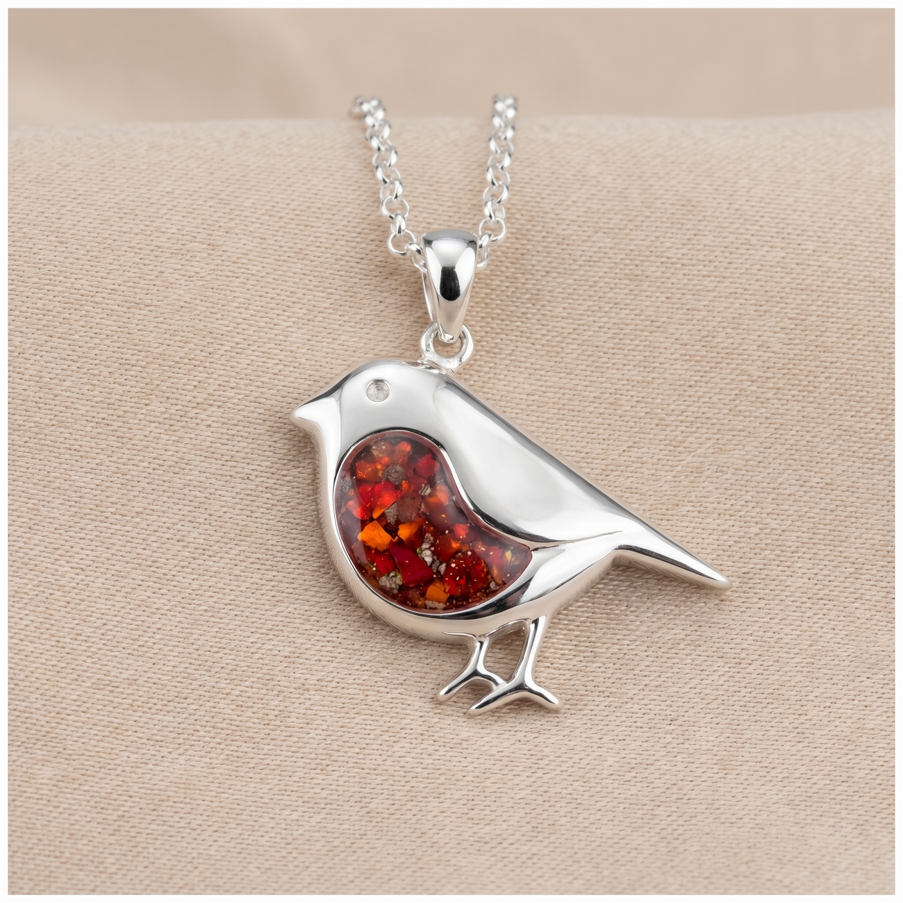 The Everlasting Robin pendant