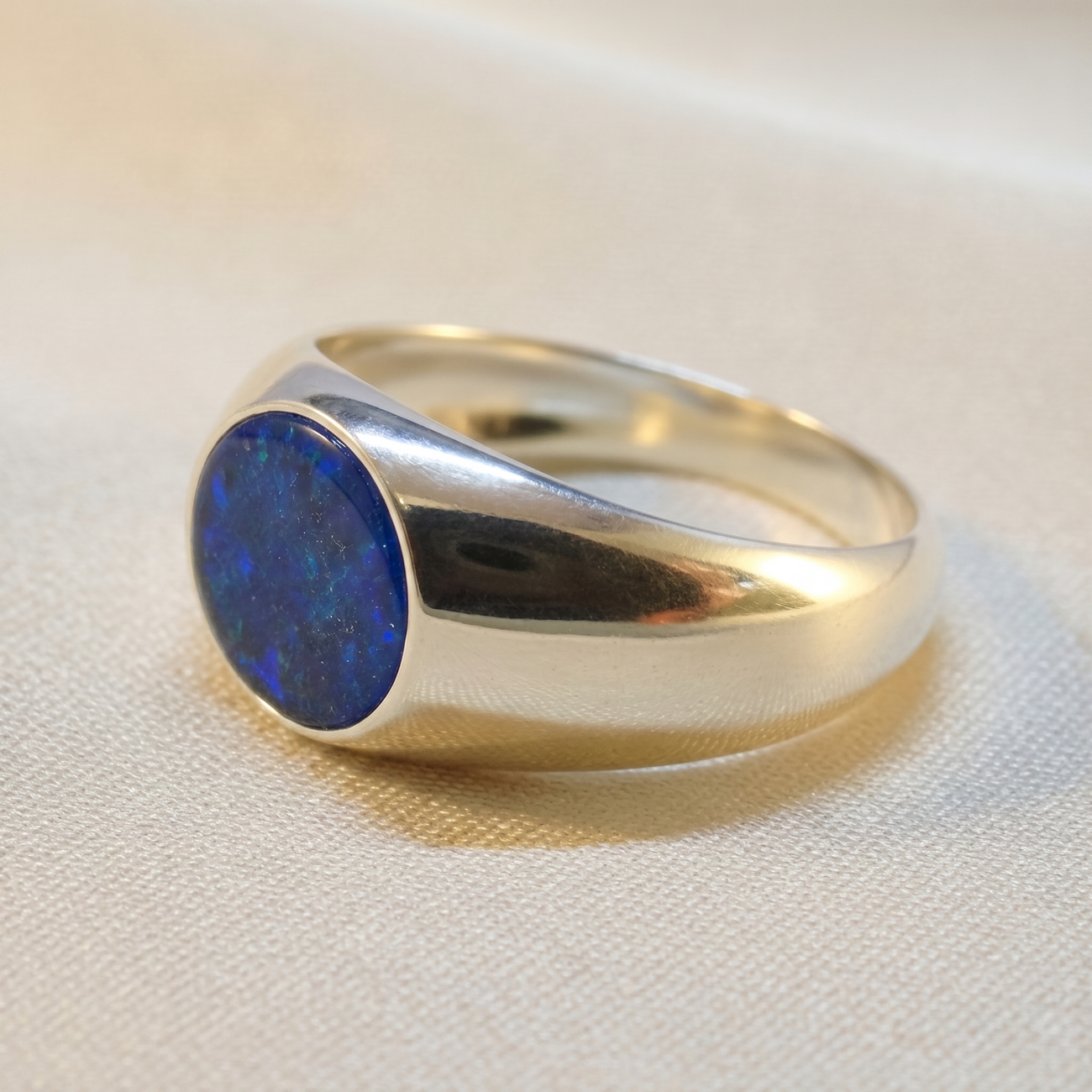 Signet Ring