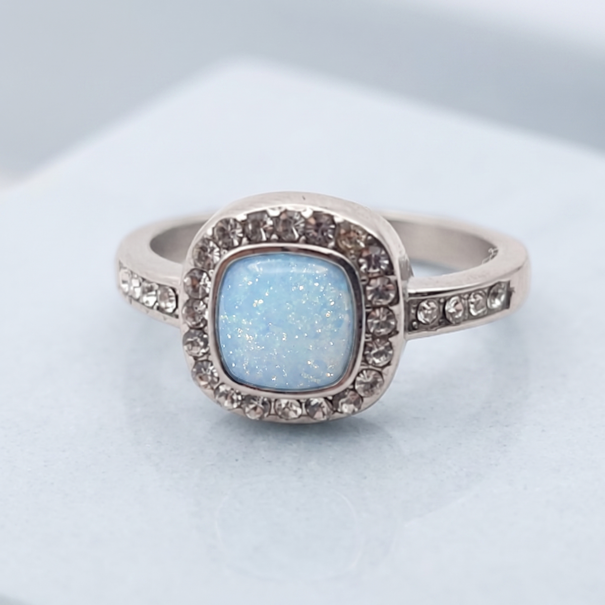 Halo cushion ring - Stainless steel