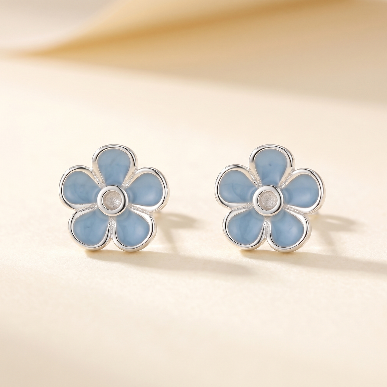 Flower earrings (old design forget-me-not)