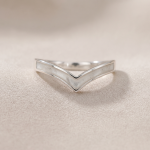 Plain wishbone ring