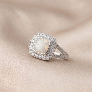 Split shank Cushion ring