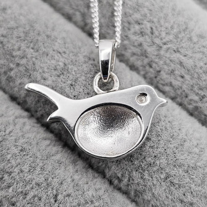 Robin keepsake pendant