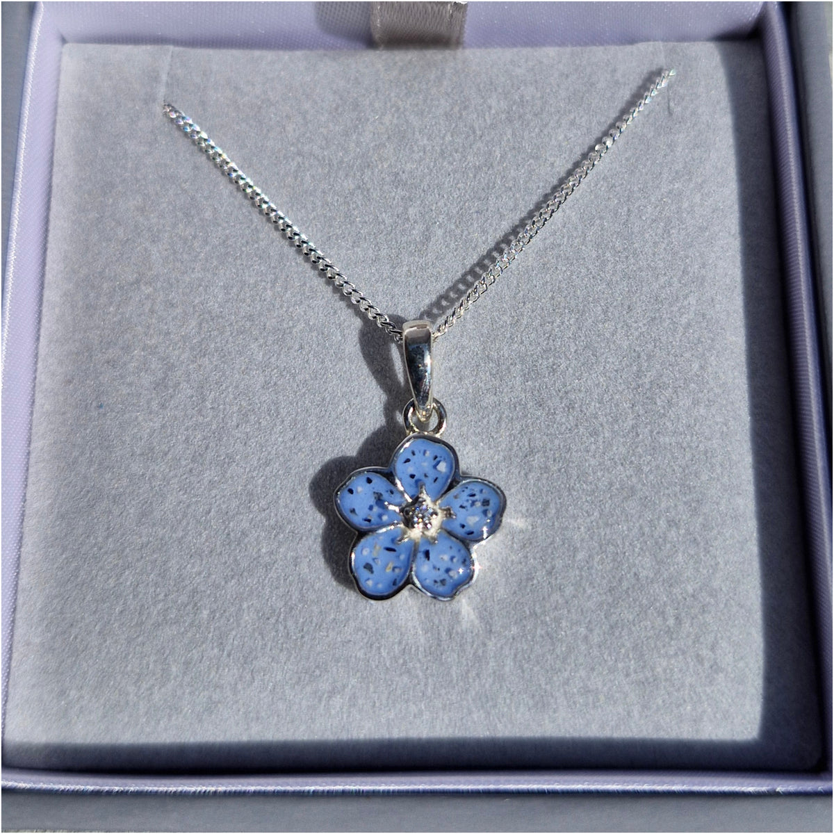 Forget-Me-Not pendant (new design)