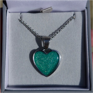 Heart pendant